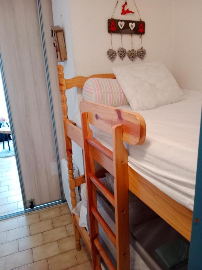 Studio Cabine Vue Sur Les Pyrenees Фон-Ромё Экстерьер фото